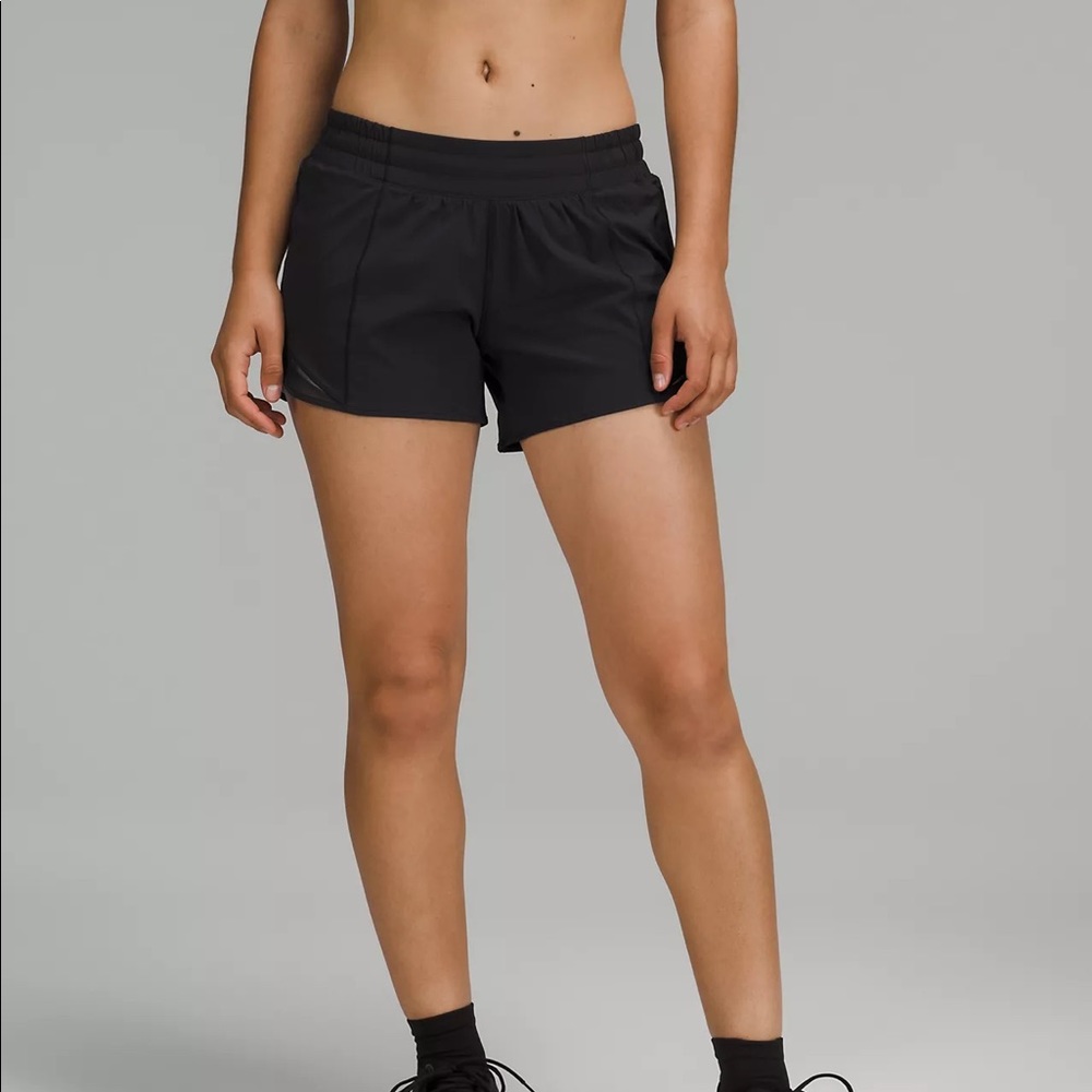 Lululemon hotty hot short